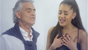 Andrea Bocelli y Ariana Grande unieron sus fuerzas e hicieron una canción extrao